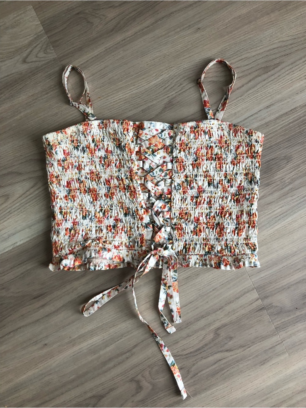 American Eagle Cropped Smocked Floral Tube Top with Removable Straps | Medium - Picture 1 of 9